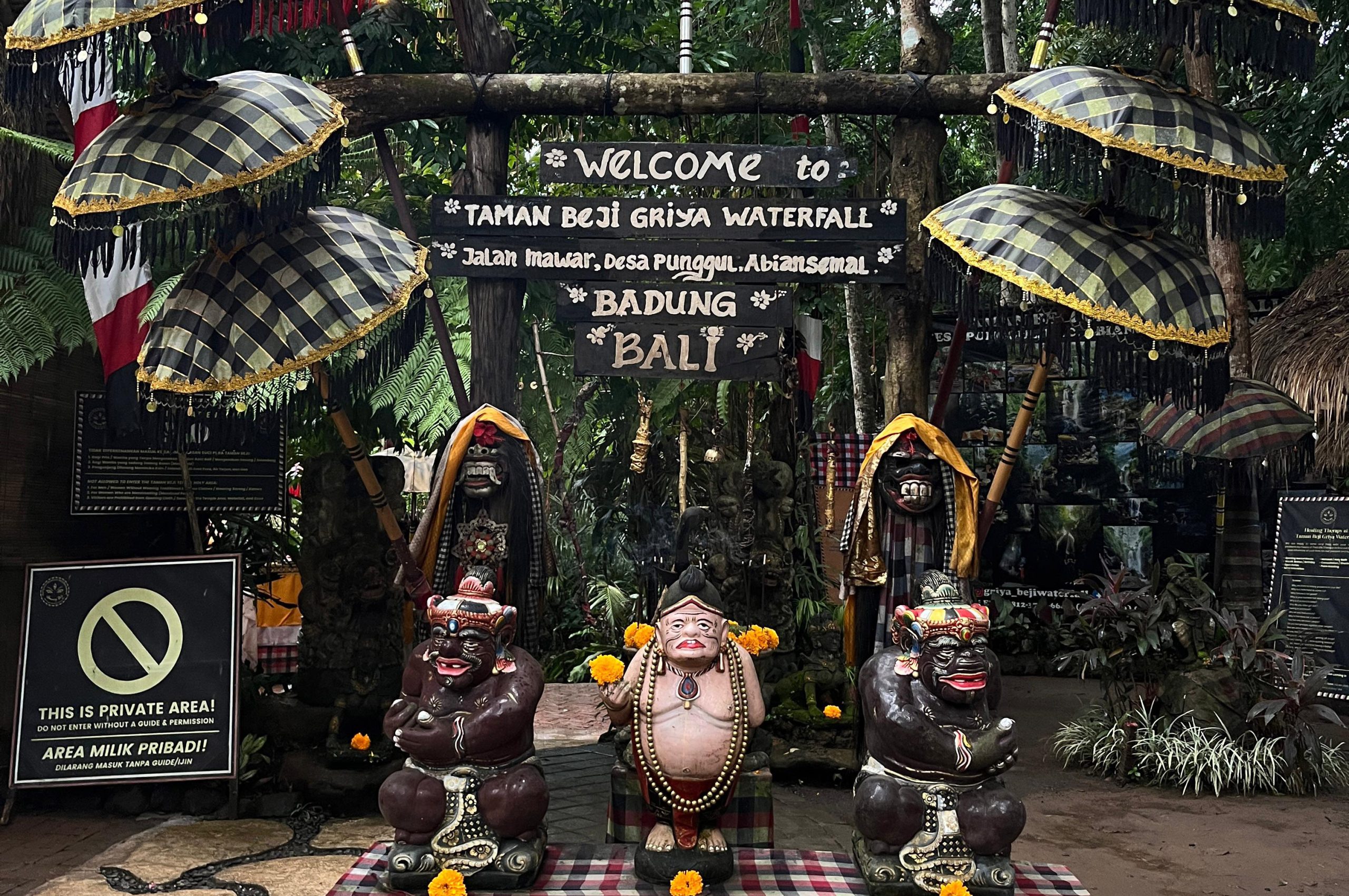 Foto Beji Griya Waterfall – Wisata Spiritual & Kuliner Tradisional di Punggul, Bali